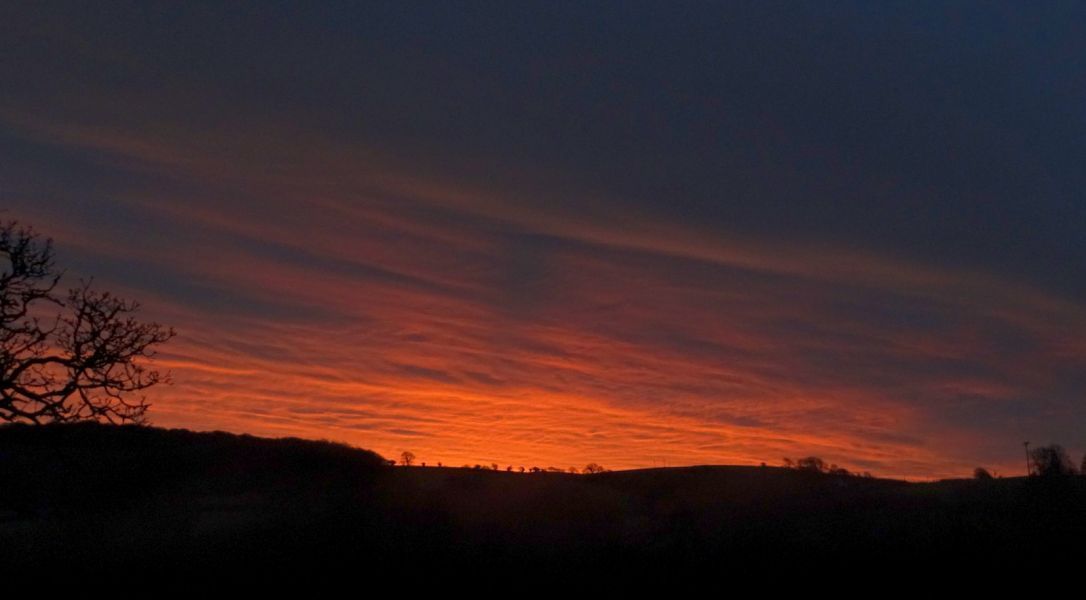 December sunrise over Lerryn